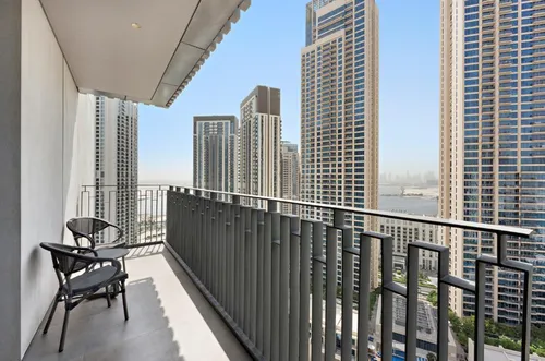 2 Bedrooms Apartment in Creek Gate Tower 2