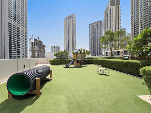 2 Bedrooms Apartment in Creek Gate Tower 2