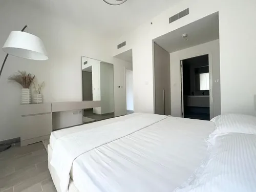 2 Bedrooms Apartment in Sunset Tower 1