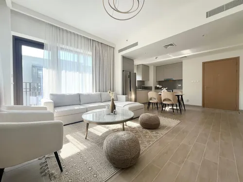 2 Bedrooms Apartment in Sunset Tower 1