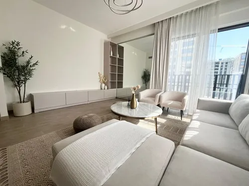 2 Bedrooms Apartment in Sunset Tower 1