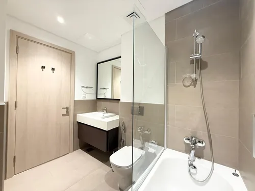 2 Bedrooms Apartment in Creekside 18 A