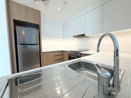 2 Bedrooms Apartment in Creekside 18 A