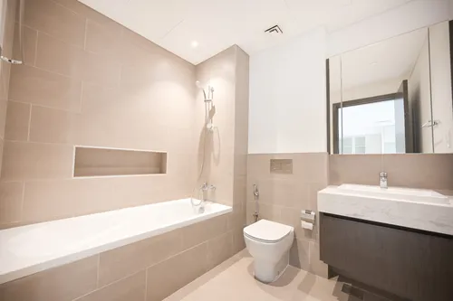 1 Bedroom Apartment in Creekside 18 A