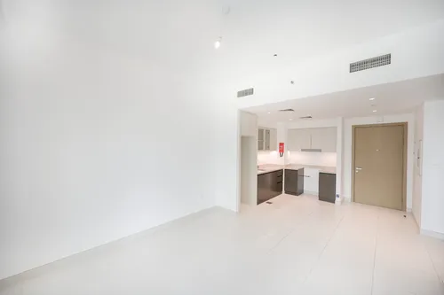 1 Bedroom Apartment in Creekside 18 A