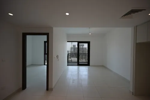 1 Bedroom Apartment in Creekside 18 A