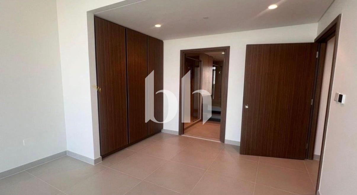 Breathtaking Waterfront View | High Floor | Vacant