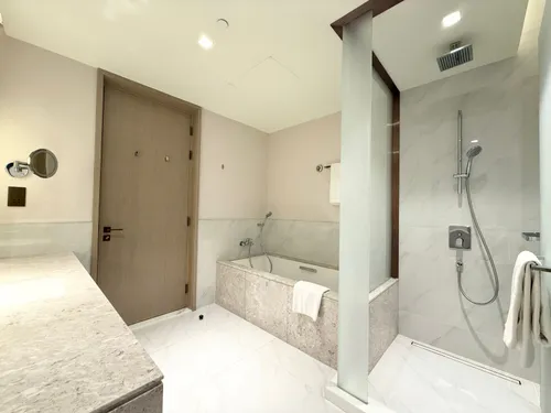 1 Bedroom Apartment in Address Harbour Point Tower 1