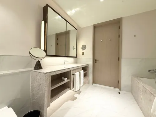 1 Bedroom Apartment in Address Harbour Point Tower 1