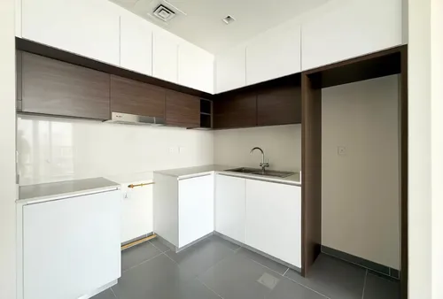 1 Bedroom Apartment in Creek Edge Tower 1