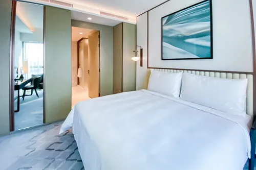 1 Bedroom Hotel Apartment in Address Harbour Point Tower 2
