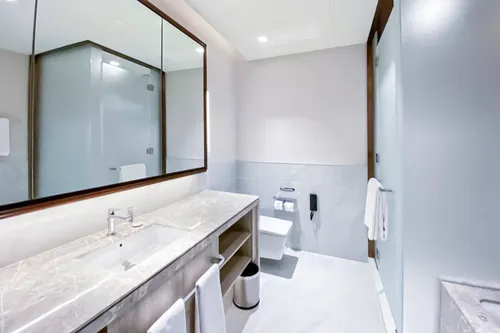 1 Bedroom Hotel Apartment in Address Harbour Point Tower 2