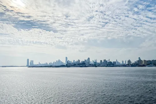 1 Bedroom Hotel Apartment in Address Harbour Point Tower 2