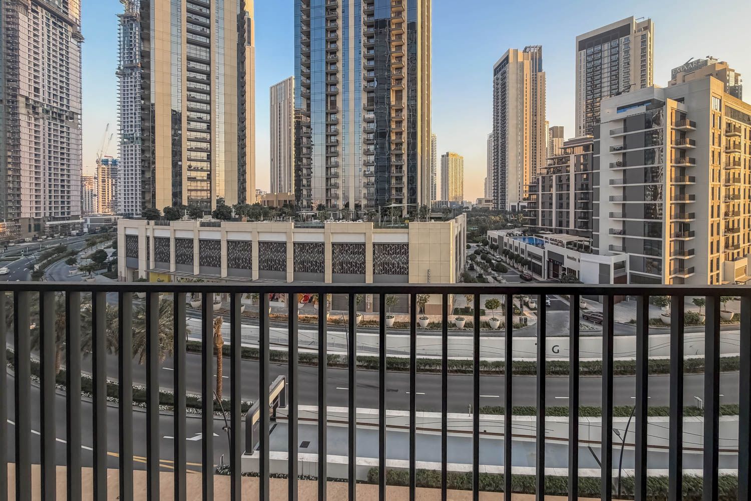 1 Bedroom Apartment in Creek Edge Tower 2