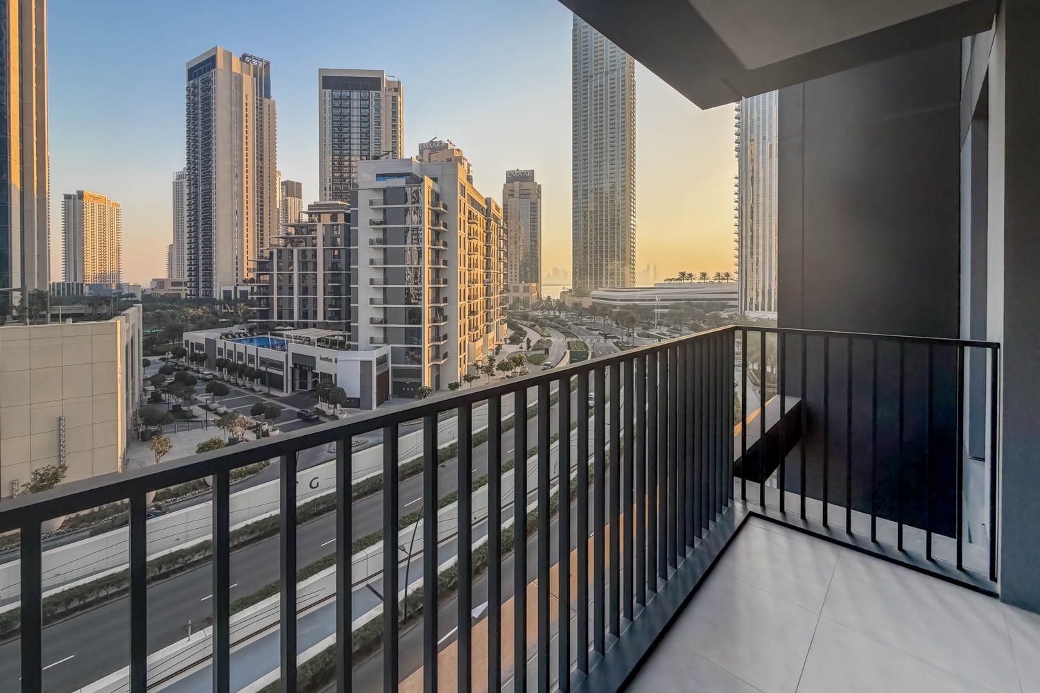 1 Bedroom Apartment in Creek Edge Tower 2