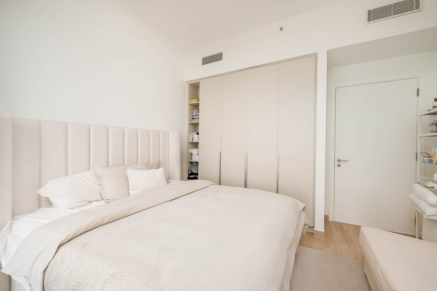 1 Bedroom Apartment in Breeze Building 2