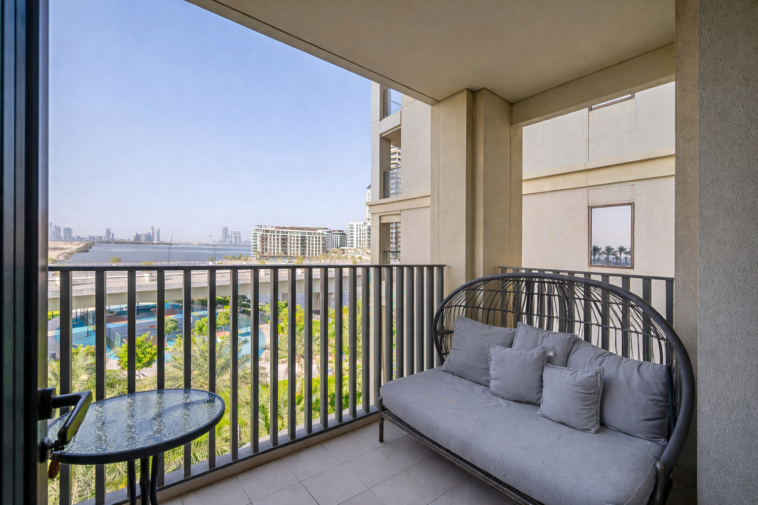 1 Bedroom Apartment in Breeze Building 2