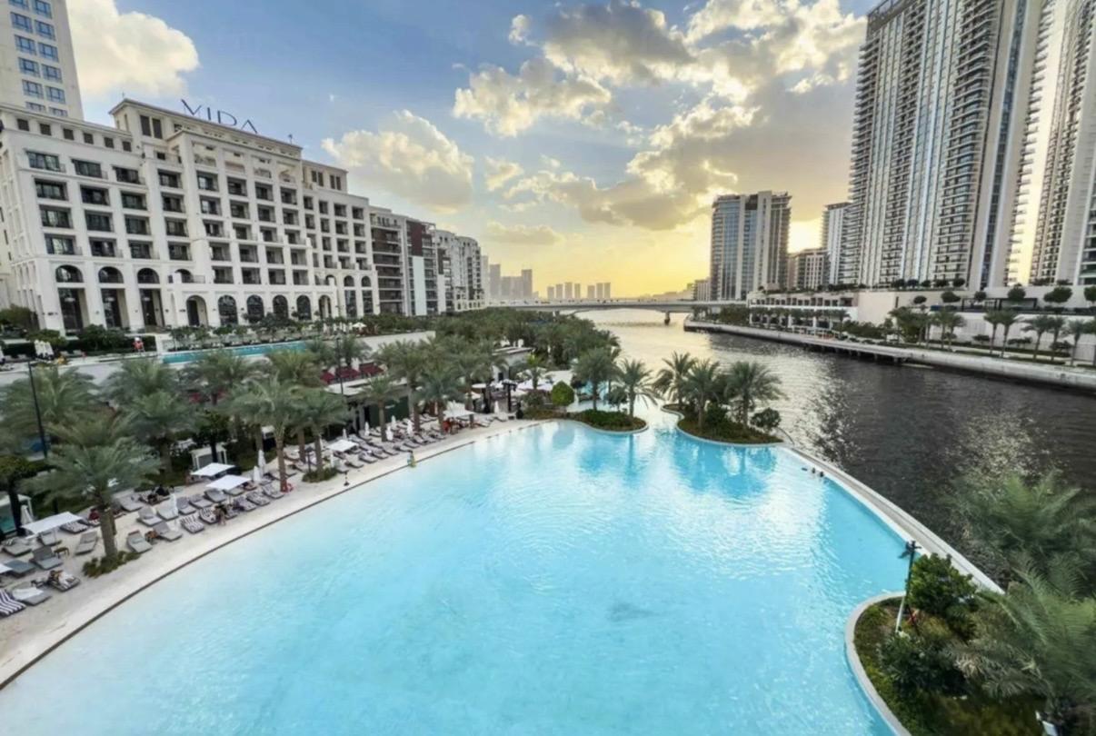 1 Bedroom Apartment in Vida Residences Creek Beach