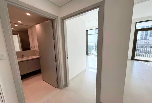 1 Bedroom Apartment in Creek Palace