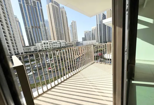 1 Bedroom Apartment in Creek Palace