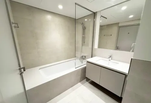 1 Bedroom Apartment in Creek Palace
