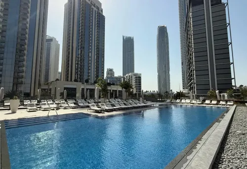 2 Bedrooms Apartment in Creek Crescent