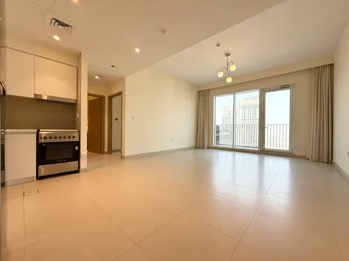 1 Bedroom Apartment in Creek Horizon Tower 1