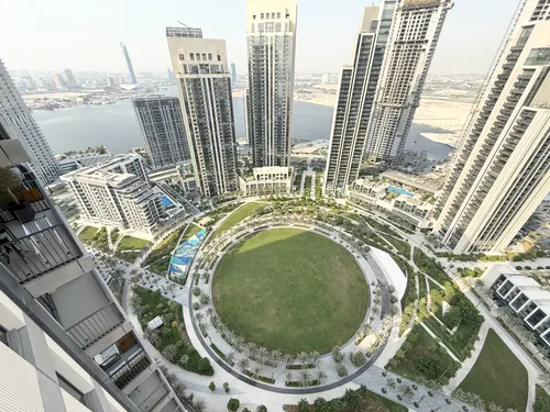 1 Bedroom Apartment in Creek Horizon Tower 1