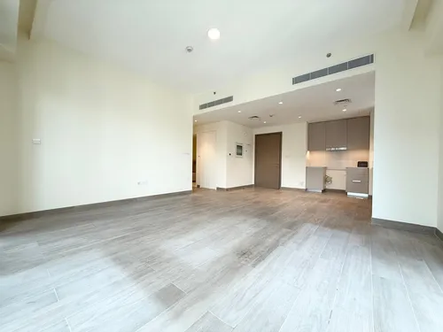 2 Bedrooms Apartment in Breeze Building 3