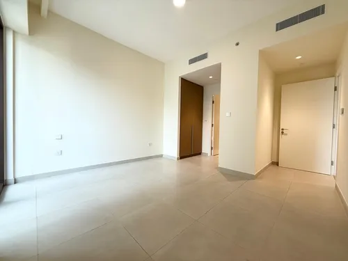 2 Bedrooms Apartment in Breeze Building 3