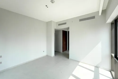 2 Bedrooms Apartment in Vida Residences Creek Beach