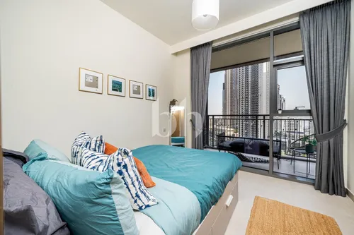 2 Bedrooms Apartment in Creek Rise Tower 1