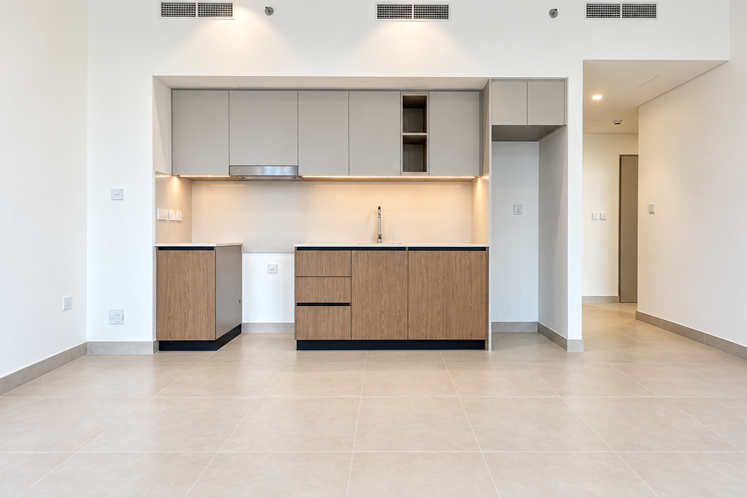 1 Bedroom Apartment in Creek Palace