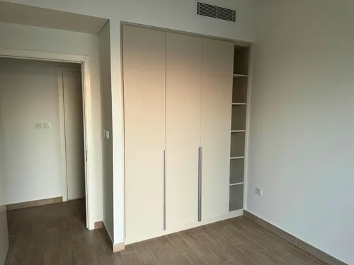 3 Bedrooms Apartment in Breeze Building 3