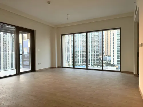 3 Bedrooms Apartment in Breeze Building 3