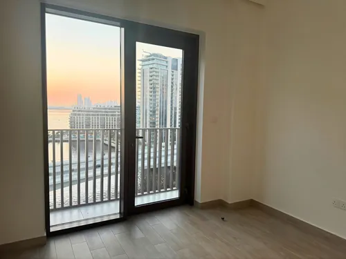 3 Bedrooms Apartment in Breeze Building 3