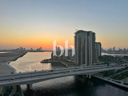 Premium 3 BR | Canal View | Spacious