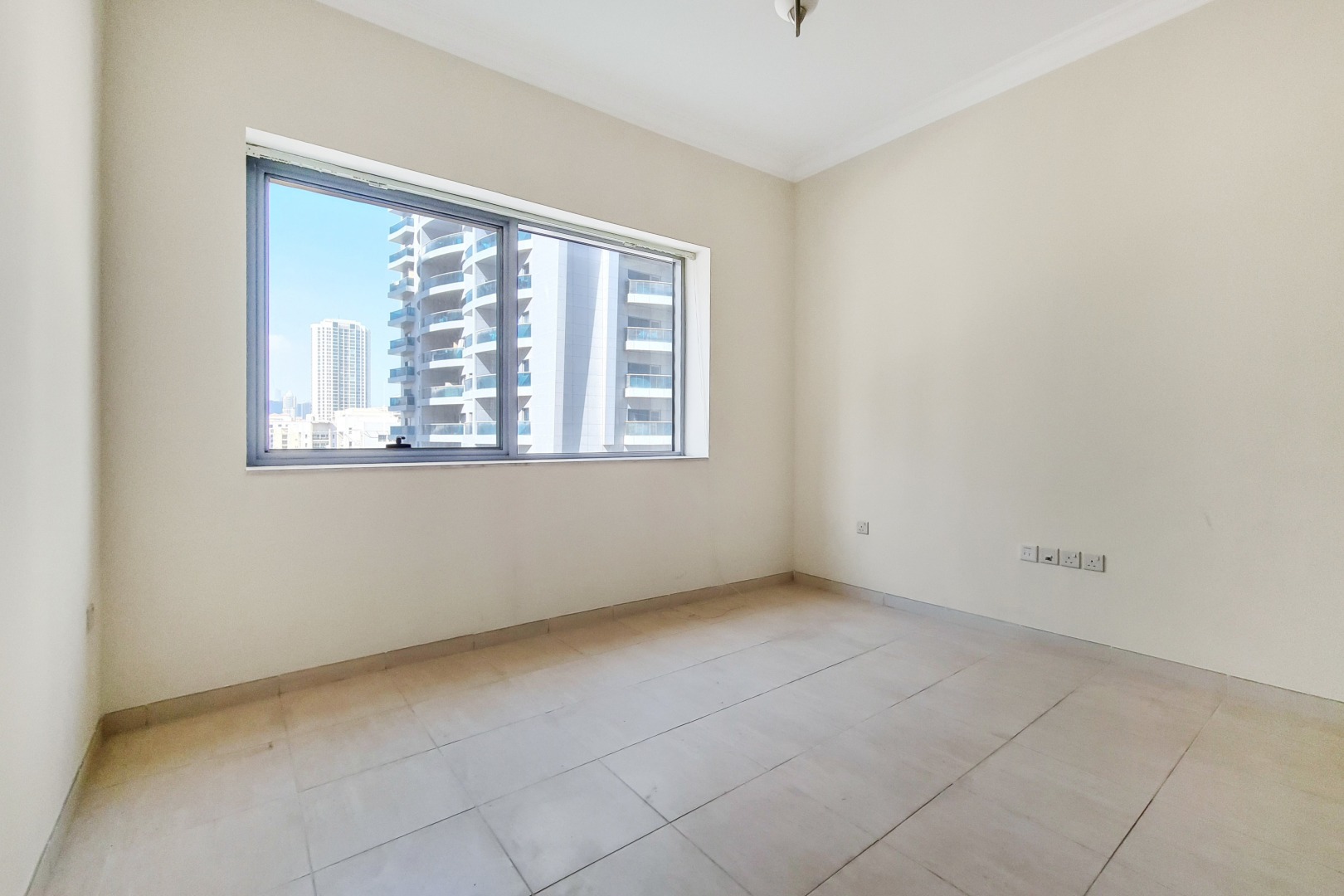 1 Bedroom Apartment in Art 8