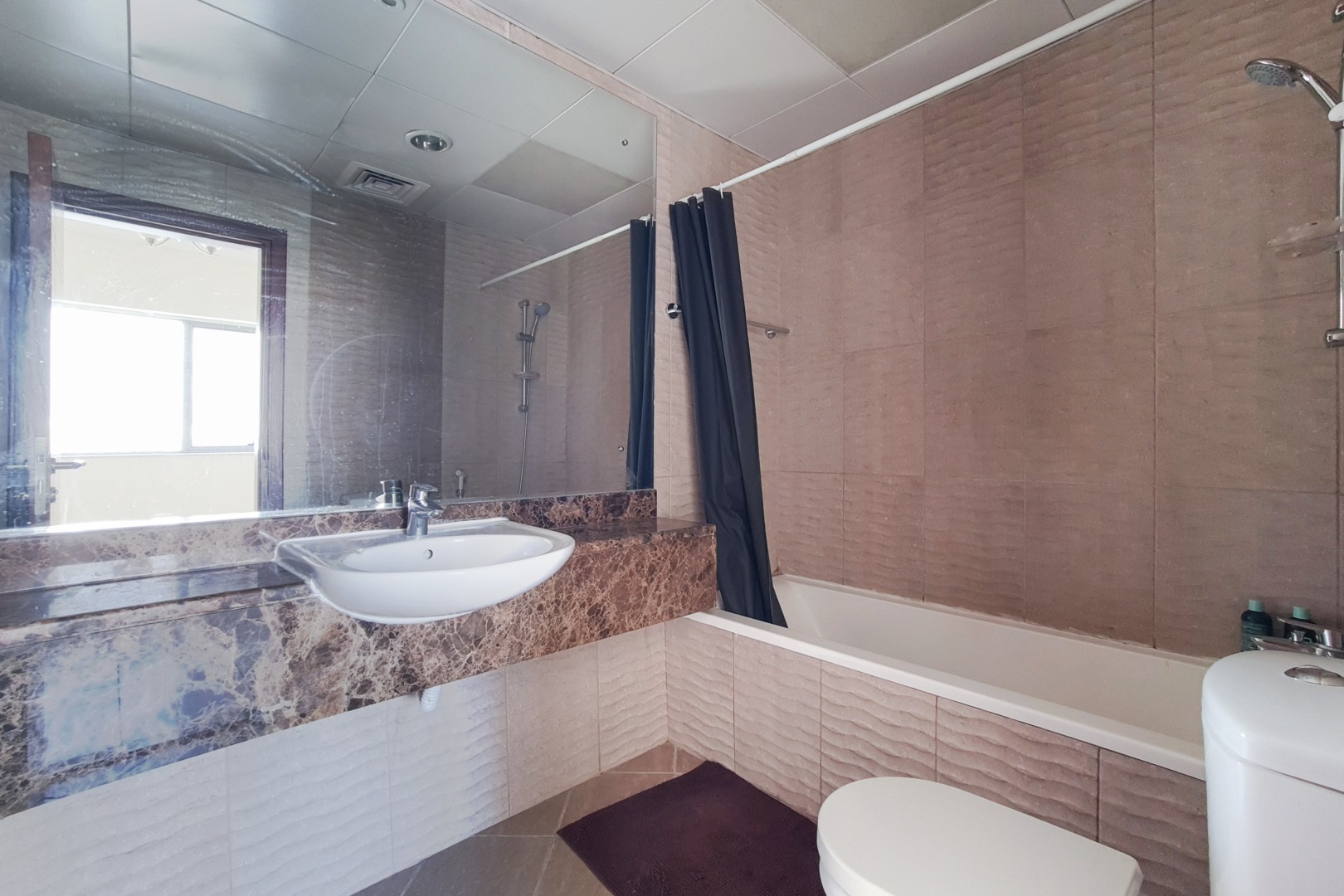 1 Bedroom Apartment in Art 8