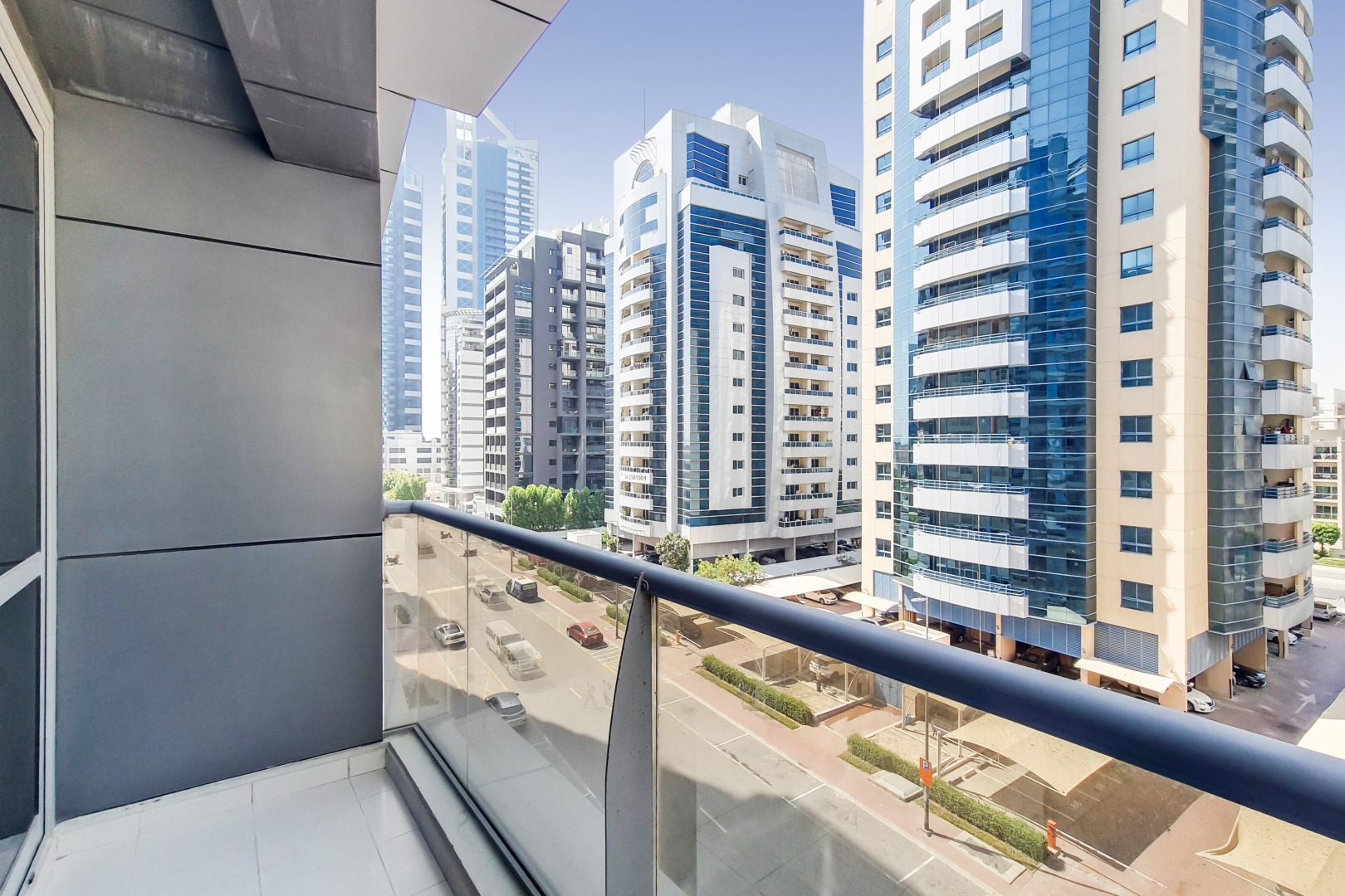 1 Bedroom Apartment in Art 8