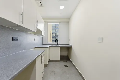 2 Bedrooms Apartment in Madison Residency