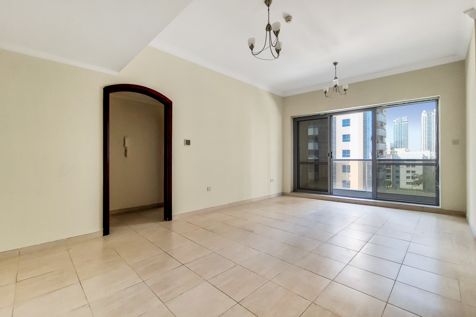 2 Bedrooms Apartment in Art 8