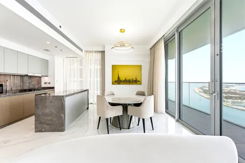 2 Bedrooms Apartment in Beach Isle Tower 1