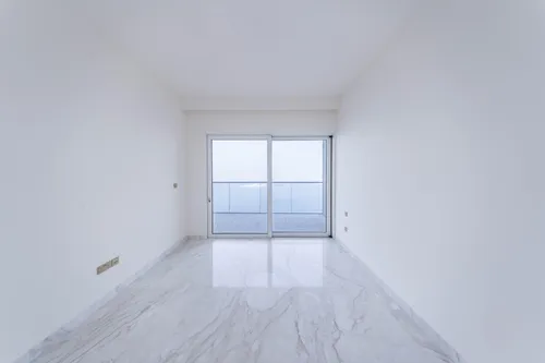 3 Bedrooms Apartment in Grand Bleu Tower 1