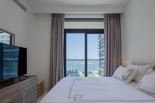 2 Bedrooms Apartment in Marina Vista Tower 2