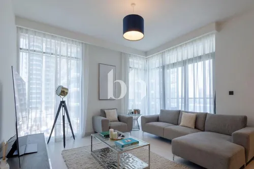 Skyline Serenity | Modern Living | Beachfront Bliss