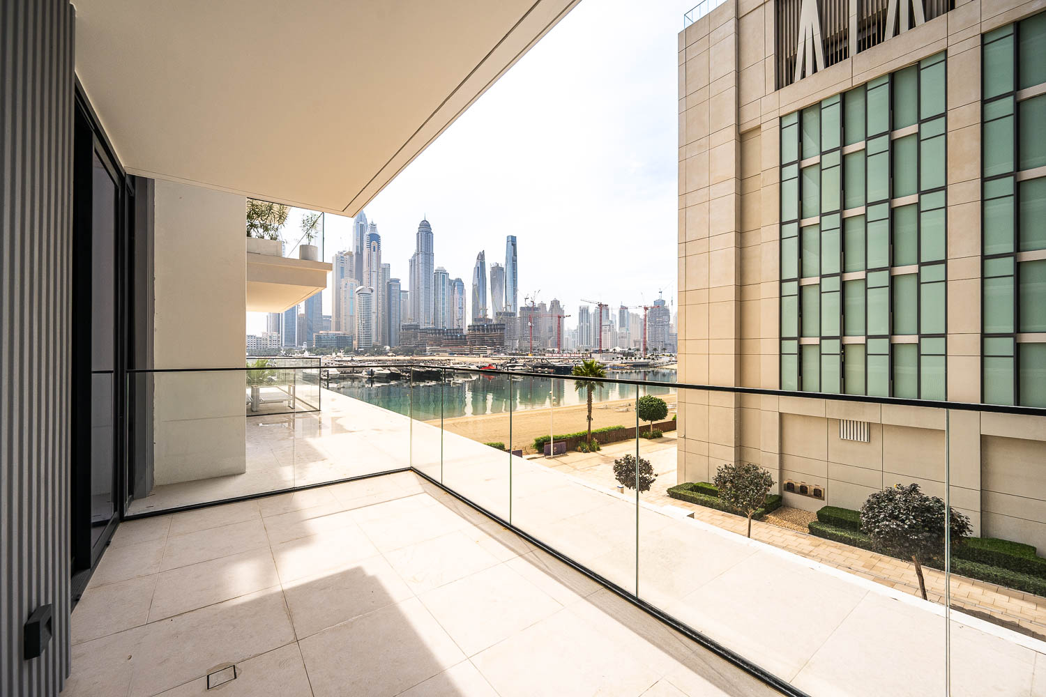 1 Bedroom Apartment in Beach Mansion Tower 1