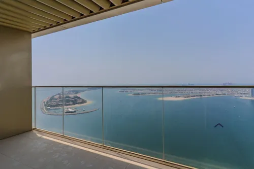 2 Bedrooms Apartment in Grand Bleu Tower 1