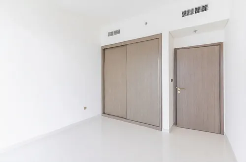 2 Bedrooms Apartment in Grand Bleu Tower 1