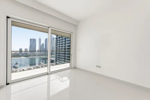 2 Bedrooms Apartment in Grand Bleu Tower 1